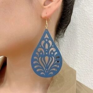 Hollow Out Water Drop Wood Earrings